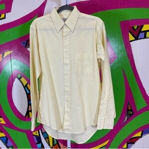 Arrow Dover Made in the USA. Pale Yellow Button Down Shirt. Size 16 34/35